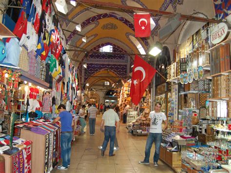 Dove Comprare Falsi a Istanbul: Il Gran Bazaar .